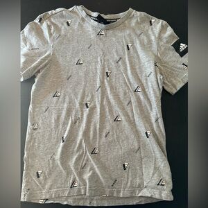 Adidas tshirt